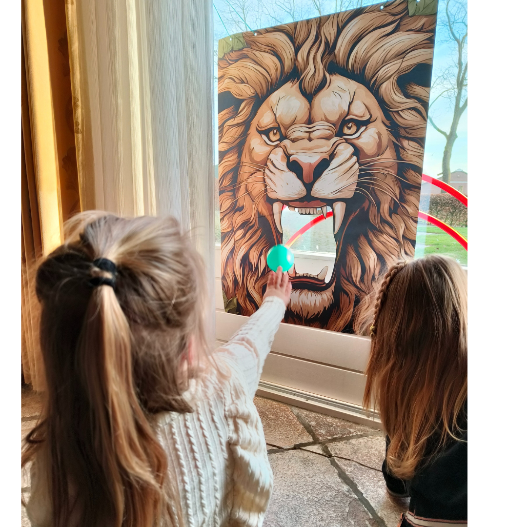 Leeuw voeren (printable)